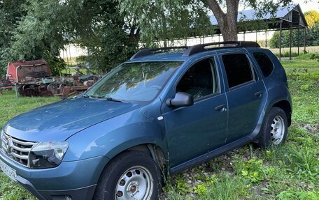 Renault Duster I рестайлинг, 2014 год, 600 000 рублей, 2 фотография