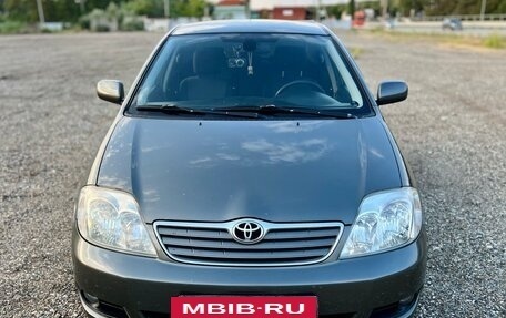 Toyota Corolla, 2005 год, 585 000 рублей, 2 фотография