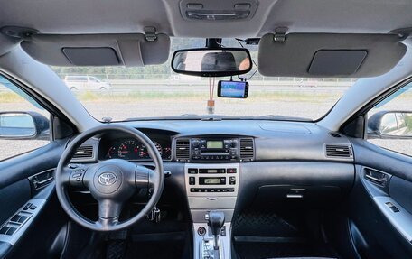 Toyota Corolla, 2005 год, 585 000 рублей, 9 фотография