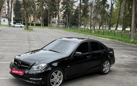 Mercedes-Benz C-Класс, 2012 год, 1 200 000 рублей, 8 фотография