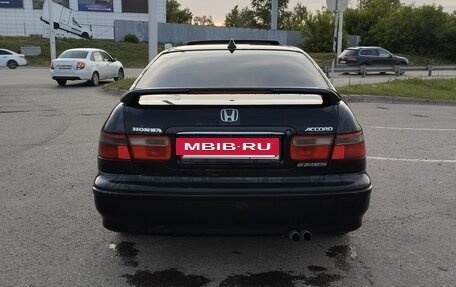 Honda Accord VII рестайлинг, 1997 год, 270 000 рублей, 3 фотография