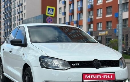 Volkswagen Polo VI (EU Market), 2010 год, 705 000 рублей, 4 фотография