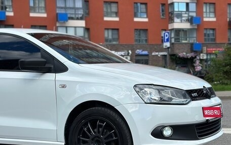 Volkswagen Polo VI (EU Market), 2010 год, 705 000 рублей, 6 фотография