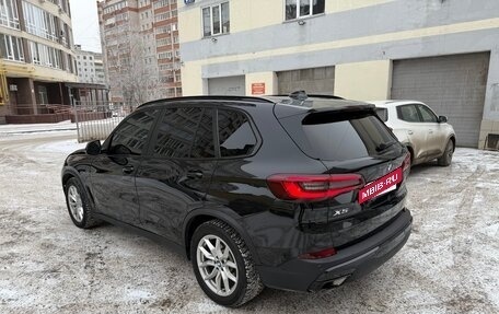 BMW X5, 2018 год, 5 200 000 рублей, 4 фотография