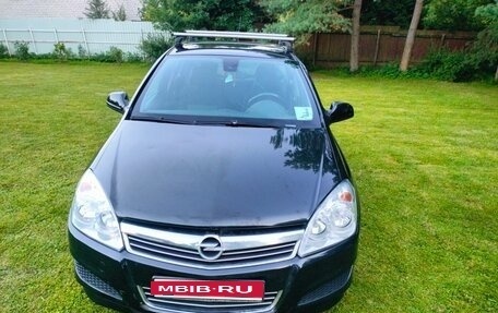 Opel Astra H, 2011 год, 700 000 рублей, 2 фотография