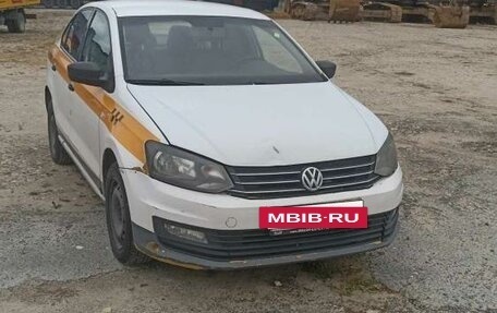 Volkswagen Polo VI (EU Market), 2019 год, 834 000 рублей, 3 фотография