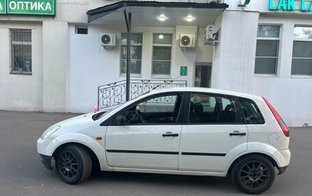 Ford Fiesta, 2004 год, 350 000 рублей, 7 фотография