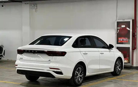 Geely Emgrand, 2022 год, 915 000 рублей, 12 фотография