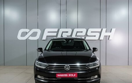Volkswagen Passat B8 рестайлинг, 2015 год, 1 489 000 рублей, 3 фотография