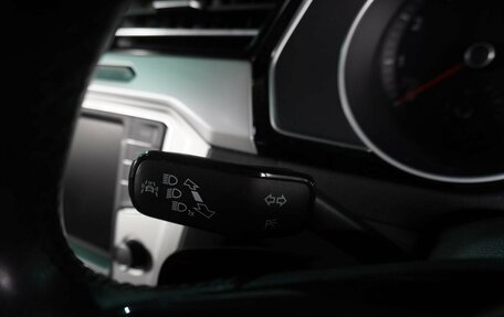 Volkswagen Passat B8 рестайлинг, 2015 год, 1 489 000 рублей, 16 фотография