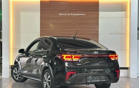 KIA Rio IV, 2018 год, 1 349 900 рублей, 6 фотография