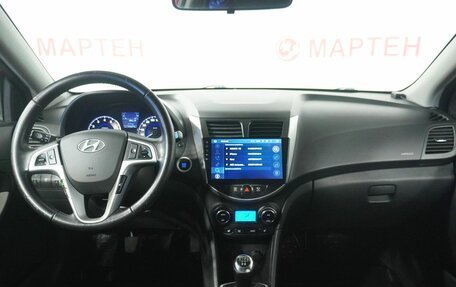 Hyundai Solaris II рестайлинг, 2011 год, 720 000 рублей, 15 фотография