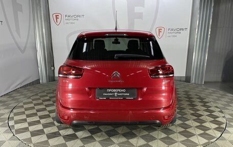 Citroen C4 Picasso II рестайлинг, 2014 год, 800 000 рублей, 3 фотография
