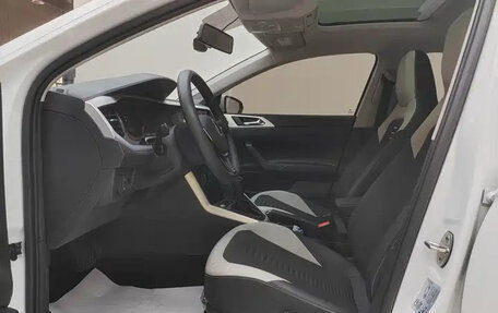Volkswagen Polo, 2021 год, 945 000 рублей, 2 фотография