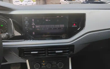 Volkswagen Polo, 2021 год, 945 000 рублей, 8 фотография