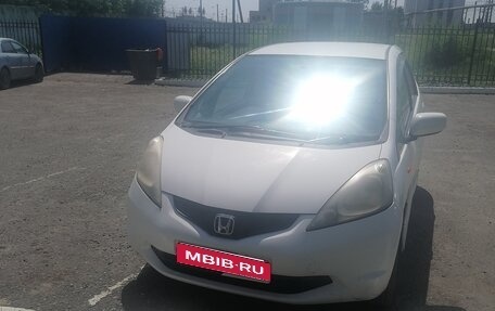 Honda Fit III, 2008 год, 450 000 рублей, 1 фотография