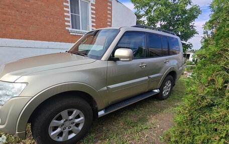 Mitsubishi Pajero IV, 2012 год, 2 320 000 рублей, 9 фотография