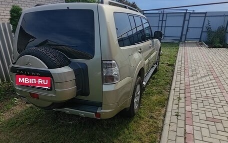 Mitsubishi Pajero IV, 2012 год, 2 320 000 рублей, 14 фотография