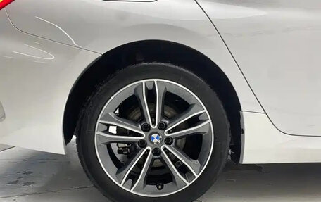 BMW 1 серия, 2020 год, 1 355 000 рублей, 18 фотография