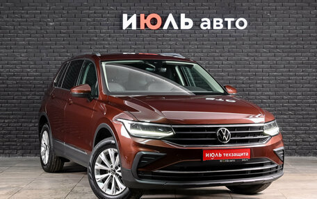 Volkswagen Tiguan II, 2021 год, 2 765 000 рублей, 3 фотография