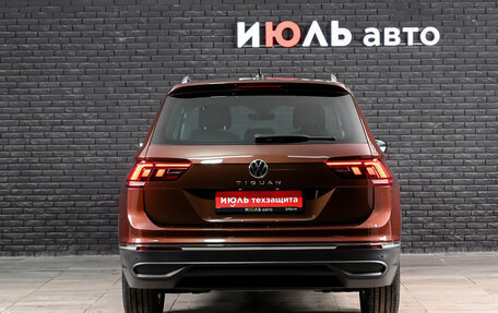 Volkswagen Tiguan II, 2021 год, 2 765 000 рублей, 5 фотография