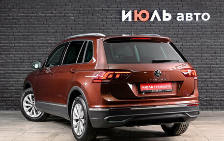 Volkswagen Tiguan II, 2021 год, 2 765 000 рублей, 7 фотография
