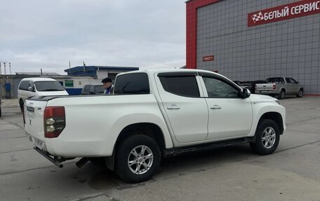 Mitsubishi L200 IV рестайлинг, 2020 год, 2 300 000 рублей, 10 фотография