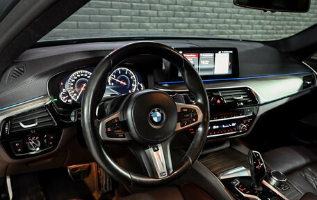 BMW 5 серия, 2018 год, 3 920 000 рублей, 12 фотография