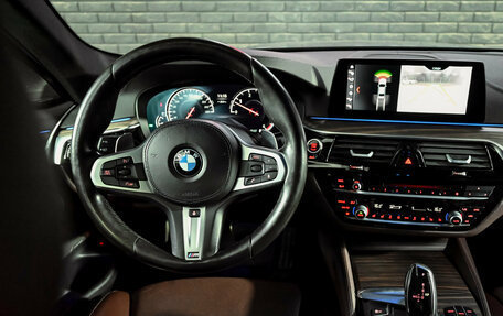 BMW 5 серия, 2018 год, 3 920 000 рублей, 18 фотография