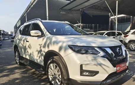 Nissan X-Trail, 2023 год, 1 850 000 рублей, 2 фотография