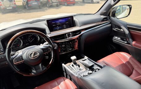 Lexus LX III, 2017 год, 8 000 000 рублей, 9 фотография
