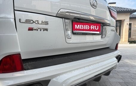 Lexus LX III, 2017 год, 8 000 000 рублей, 12 фотография