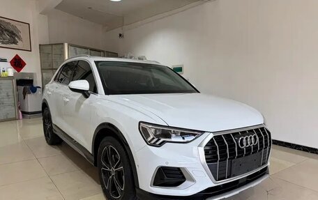 Audi Q3, 2022 год, 1 950 000 рублей, 2 фотография