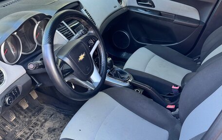 Chevrolet Cruze II, 2012 год, 490 000 рублей, 6 фотография