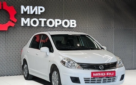 Nissan Tiida, 2013 год, 900 000 рублей, 3 фотография