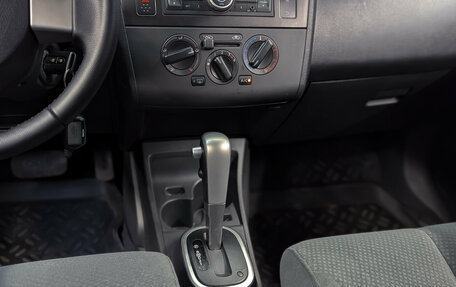 Nissan Tiida, 2013 год, 900 000 рублей, 17 фотография