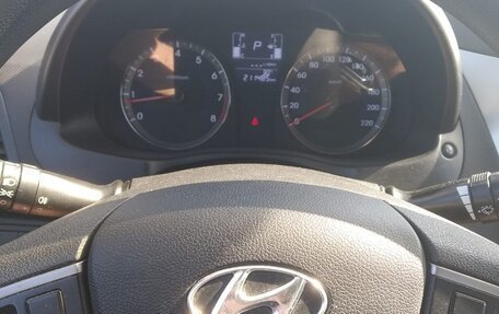 Hyundai Solaris II рестайлинг, 2015 год, 808 000 рублей, 6 фотография