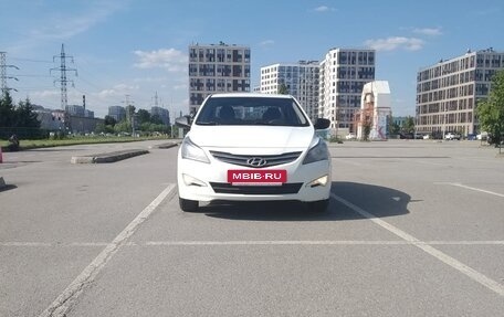 Hyundai Solaris II рестайлинг, 2015 год, 808 000 рублей, 14 фотография