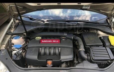 Volkswagen Jetta VI, 2005 год, 400 000 рублей, 10 фотография