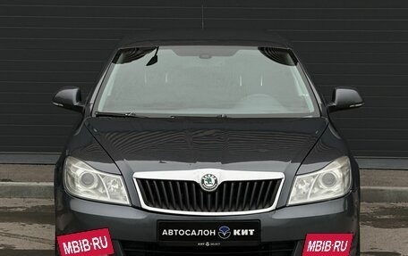 Skoda Octavia, 2011 год, 695 000 рублей, 2 фотография