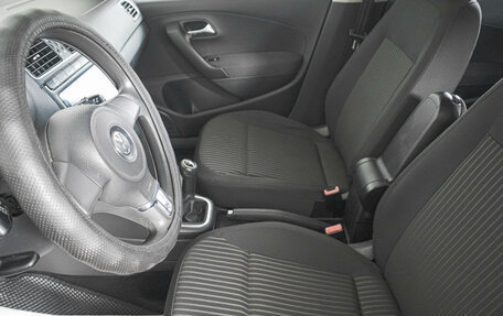 Volkswagen Polo VI (EU Market), 2011 год, 599 000 рублей, 9 фотография