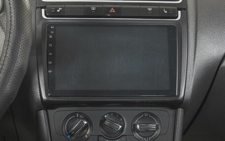 Volkswagen Polo VI (EU Market), 2011 год, 599 000 рублей, 17 фотография