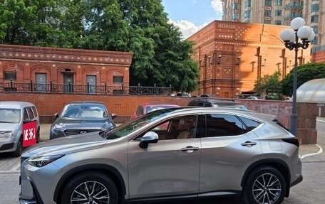 Lexus NX, 2022 год, 5 740 000 рублей, 3 фотография