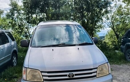 Toyota Town Ace III, 1988 год, 500 000 рублей, 1 фотография