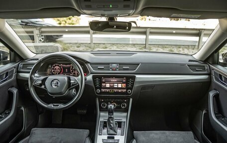 Skoda Superb III рестайлинг, 2021 год, 2 548 000 рублей, 14 фотография