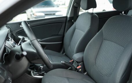 Hyundai Solaris II рестайлинг, 2011 год, 659 000 рублей, 11 фотография