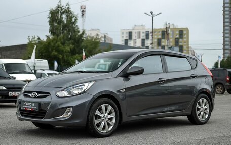 Hyundai Solaris II рестайлинг, 2011 год, 659 000 рублей, 2 фотография