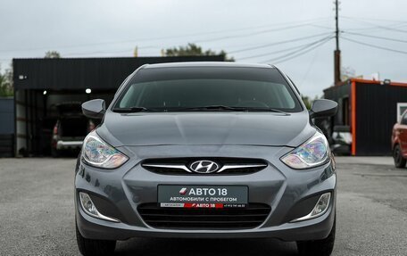 Hyundai Solaris II рестайлинг, 2011 год, 659 000 рублей, 3 фотография