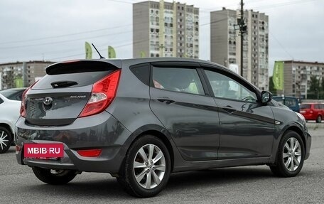 Hyundai Solaris II рестайлинг, 2011 год, 659 000 рублей, 5 фотография