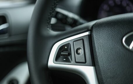 Hyundai Solaris II рестайлинг, 2011 год, 659 000 рублей, 17 фотография